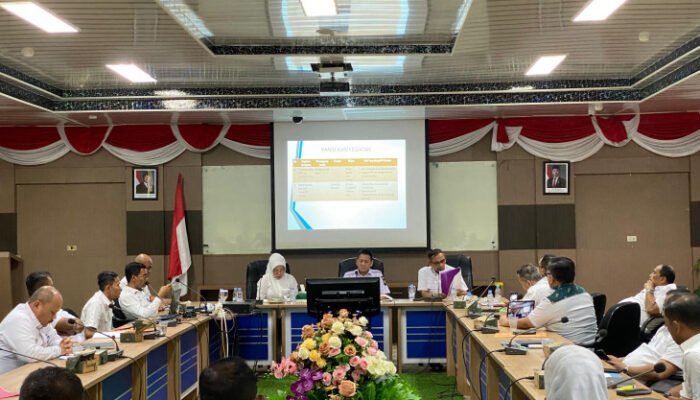 Pj Bupati Kampar Pimpin Rapat Persiapan Hari Jadi Kabupaten Kampar yang ke-75 Tahun 2025