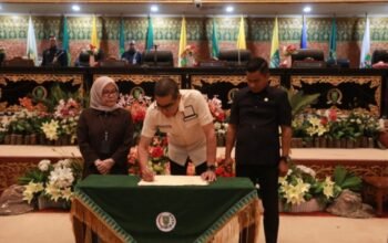 Pemprov dan DPRD Riau Sepakati Rancangan Awal RPJMD 2025–2029