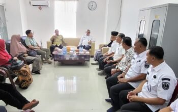 Bupati Rohil Terima Audensi Penerimaan Mahasiswa Baru Pasca Sarjana UIR dengan Perangkat Daerah.