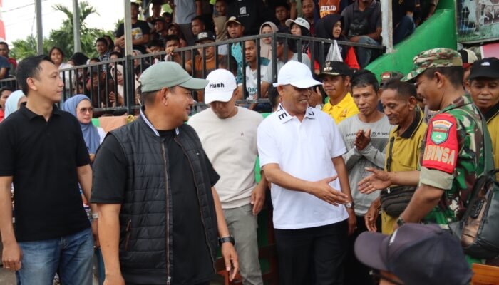 Bupati Indragiri Hilir Hadiri Penutupan Turnamen Sepakbola DPI Cup V Tahun 2025
