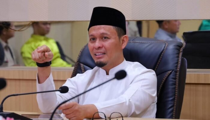 Gebrakan Wali Kota Pekanbaru, Masyarakat Bisa Tukar Sampah Jadi Uang