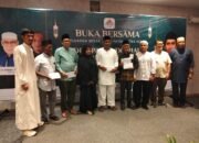 DPD Parsindo Riau Buka Puasa Bersama,  Sekaligus Santunan 137 Yatim dan Dhuafa