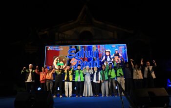 Walikota Pekanbaru Gelar Sahur on the Road Bersama 1.500 Driver Ojol