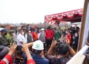 Plt Gubri SF Hariyanto dan Menhut Raja Juli Cek Pemadaman Gambut Kerumutan