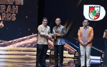 Wali Kota Agung Nugroho Terima Penghargaan Pembangunan Infrastruktur