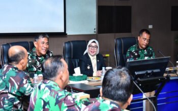 Wakil Bupati Kampar Terima Silaturahmi Pamen TNI AD dan Sosialisasi Karhutla Wilayah Riau