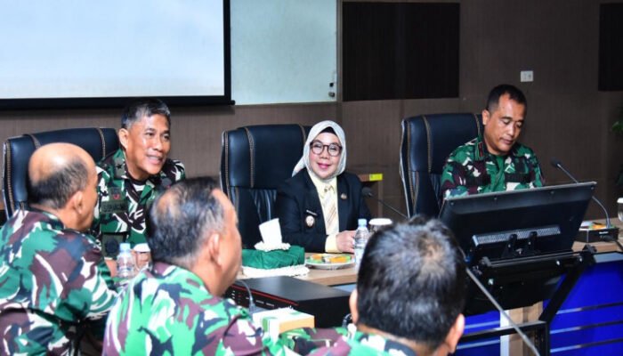 Wakil Bupati Kampar Terima Silaturahmi Pamen TNI AD dan Sosialisasi Karhutla Wilayah Riau